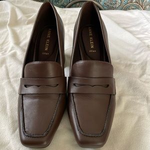 Woman’s loafers